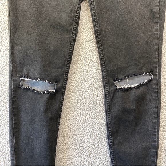 Free People Jeans Womens Sz 29 Black Ripped Skinny - Picture 5 of 9